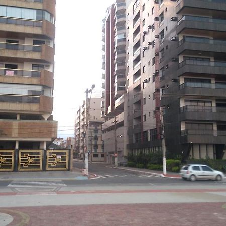 Edificio Evora Ap 604 - Praia Do Morro, Гуарапарі Екстер'єр фото